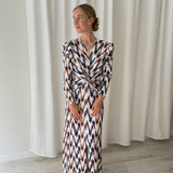 Vestido Midi Estampado con Drapeado See Iou