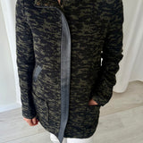 Abrigo Camuflaje con Capucha Sézane