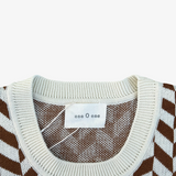 Geometric jersey tile