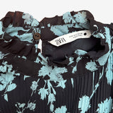 Vestido plisado floral azul ZARA S
