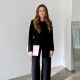 Mono negro con espalda abierta Apparentia Collection