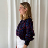 Blusa Estampado Abstracto Azul y Rojo Skatïe Brand
