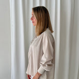 Blusa Marfil con Escote en V Skatïe Brand