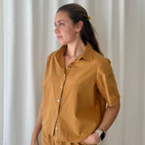 Camisa Mostaza Bordada de Manga Corta MEISÏE