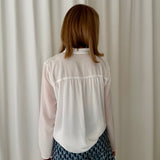 Blusa Fluida Marfil con Cuello Suave Bimani