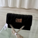 Bolso de Hombro Negro Acolchado con Logo Dorado Cavalli Class