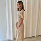 Vestido midi beige drapeado & Other Stories
