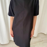 Vestido Mini Negro Estructurado COS