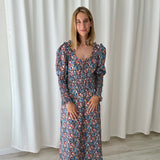 Vestido midi floral fruncido RIXO