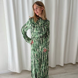 Vestido maxi verde fruncido Lovechild 1979