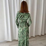 Vestido maxi verde fruncido Lovechild 1979