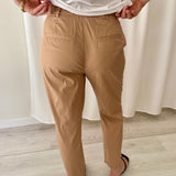 Pantalón de Sastrería Color Arena eseOese