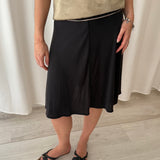Falda Midi Negra Acampanada Skatïe Brand